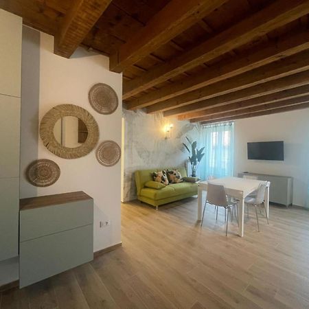 Cairoli14 Apartment Brescia Luaran gambar